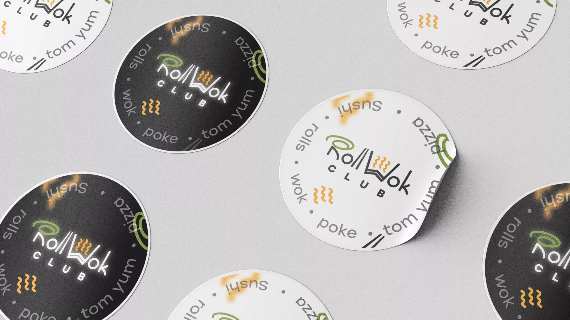 Разработка наклеек для суши-бара «Roll Wok Club» в Бронницах